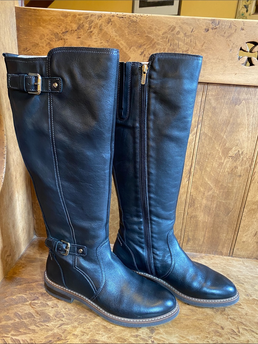 Pikolinos Aldaya Leather Tall Boots size 39